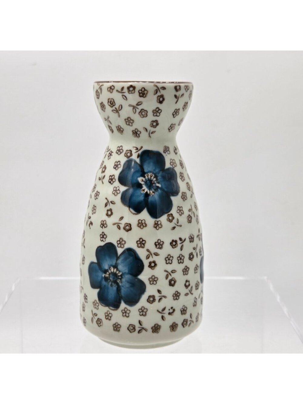 Japanese Import 7 Piece Sake Set Carafe 2 Sake Cup 2 Side Bowls 2 Chopstick Rest - Picture 2 of 10